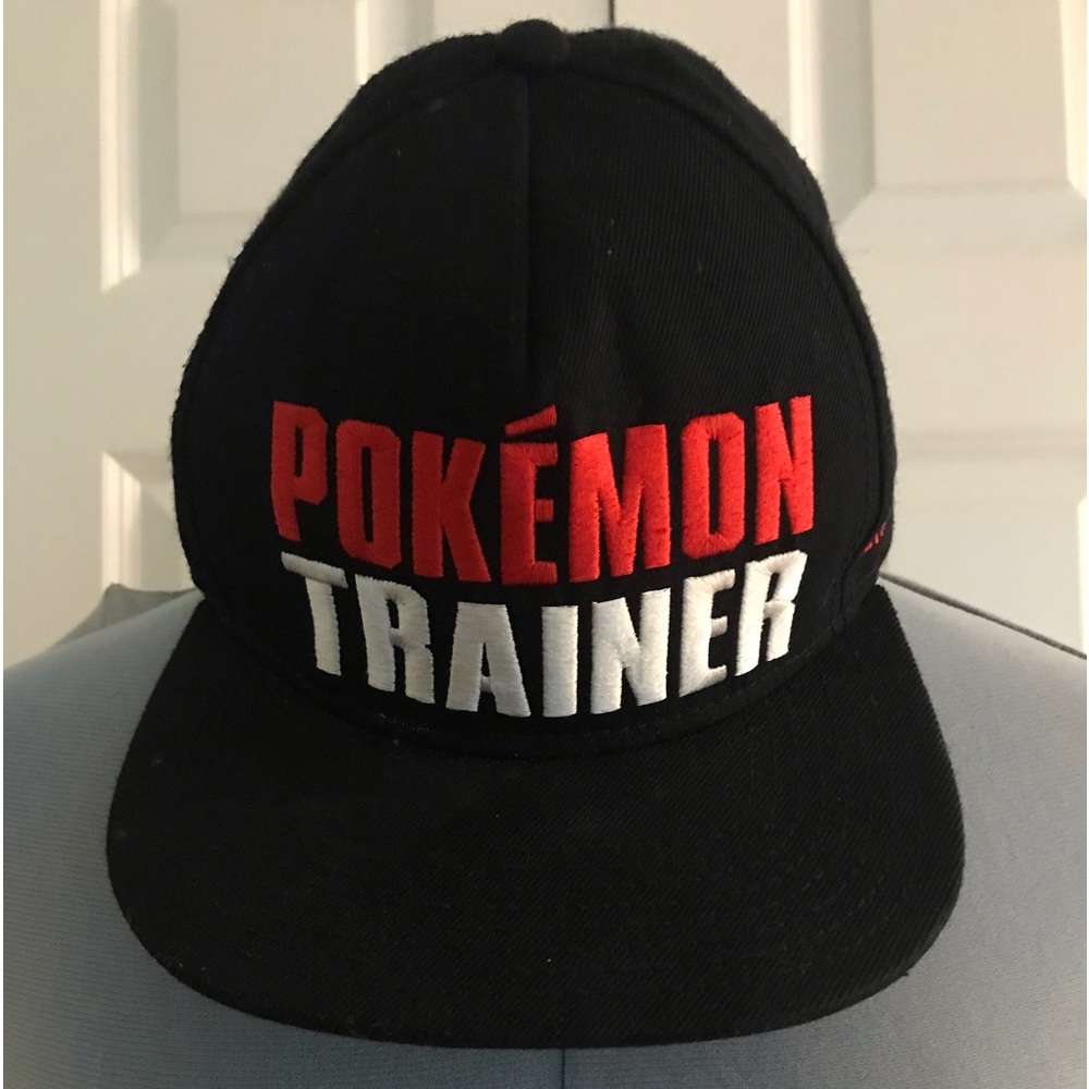 POKÉMON Trainer Black Cap Hat with Appliqués Pikachu